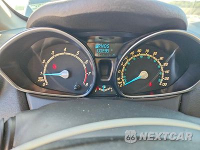 Zdjęcie 9 z 12 samochodu: 2015 FORD FIESTA SE VIN:3FADP4BJ7FM110078 - miniatura