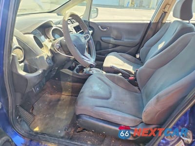 Zdjęcie 7 z 12 samochodu: 2013 HONDA FIT VIN:JHMGE8H34DC017397 - miniatura