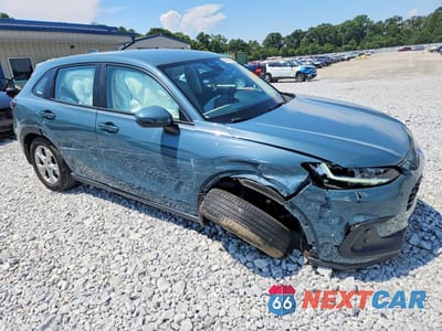 Czwarte zdjęcie samochodu z boku: 2025 HONDA HR-V LX VIN:3CZRZ1H35SM739800 - miniatura