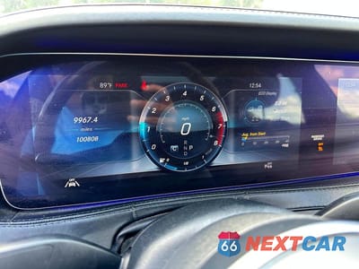 Zdjęcie 7 z 10 samochodu: 2020 MERCEDES-BENZ S 560 4MATIC VIN:WDDUG8GB7LA526858 - miniatura