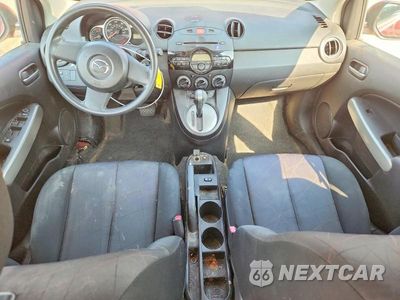Zdjęcie 8 z 12 samochodu: 2014 MAZDA MAZDA2 SPORT VIN:JM1DE1KY0E0171768 - miniatura