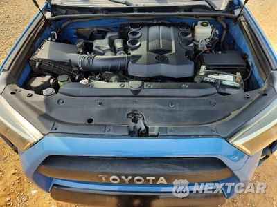 Zdjęcie 12 z 14 samochodu: 2018 TOYOTA 4RUNNER TRD PRO VIN:JTEBU5JR7J5597350 - miniatura