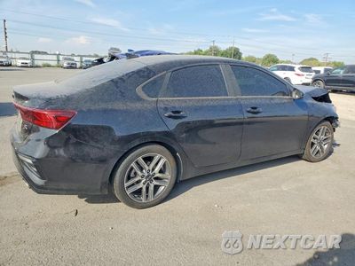 Trzecie zdjęcie samochodu z tyłu: 2019 KIA FORTE S VIN:3KPF34AD7KE012425 - miniatura