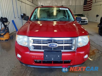 Piąte zdjęcie samochodu w środku: 2010 FORD ESCAPE XLT VIN:1FMCU9DG8AKC60869 - miniatura