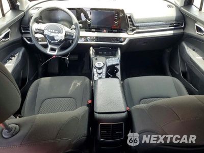 Zdjęcie 8 z 13 samochodu: 2023 KIA SPORTAGE LX VIN:KNDPU3AG8P7098423 - miniatura