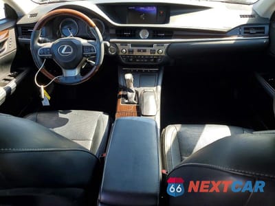 Zdjęcie 8 z 12 samochodu: 2018 LEXUS ES 350 VIN:58ABK1GG4JU086438 - miniatura