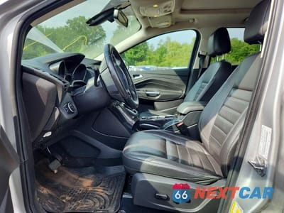 Zdjęcie 7 z 13 samochodu: 2016 FORD ESCAPE TITANIUM VIN:1FMCU9J98GUB90633 - miniatura