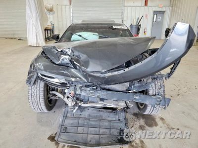 Piąte zdjęcie samochodu w środku: 2018 CHEVROLET CAMARO LT VIN:1G1FB1RS8J0131704 - miniatura