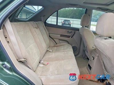 Zdjęcie 11 z 13 samochodu: 2005 KIA SORENTO LX VIN:KNDJD733655464413 - miniatura