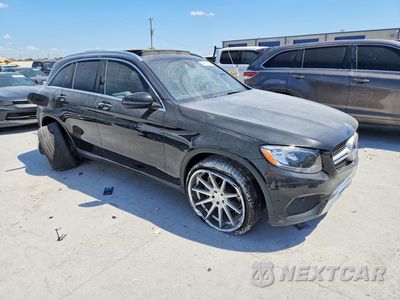 Czwarte zdjęcie samochodu z boku: 2019 MERCEDES-BENZ GLC 300 VIN:WDC0G4JB3KF604381 - miniatura