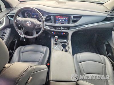 Zdjęcie 8 z 13 samochodu: 2021 BUICK ENCLAVE ESSENCE VIN:5GAERBKW7MJ225123 - miniatura