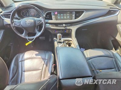 Zdjęcie 8 z 13 samochodu: 2019 BUICK ENCLAVE AVENIR VIN:5GAEVCKW3KJ209242 - miniatura