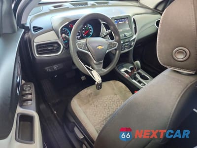 Zdjęcie 8 z 13 samochodu: 2022 CHEVROLET EQUINOX LS VIN:2GNAXHEV9N6135082 - miniatura