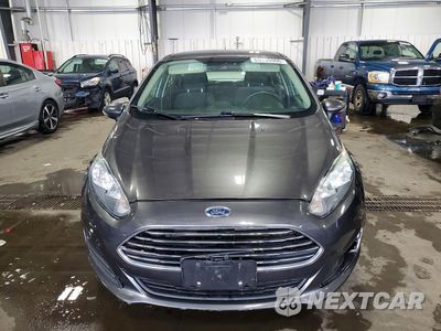 Piąte zdjęcie samochodu w środku: 2015 FORD FIESTA SE VIN:3FADP4EJ3FM171522 - miniatura
