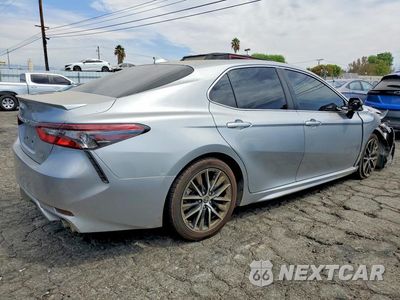 Trzecie zdjęcie samochodu z tyłu: 2024 TOYOTA CAMRY SE VIN:4T1G11AK5RU241488 - miniatura