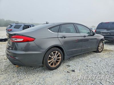 Trzecie zdjęcie samochodu z tyłu: 2019 FORD FUSION SE VIN:3FA6P0HD8KR246204 - miniatura