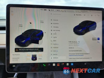 Zdjęcie 9 z 12 samochodu: 2024 TESLA MODEL Y VIN:7SAYGAEE0RF133318 - miniatura