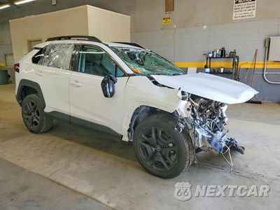 Czwarte zdjęcie samochodu z boku: 2024 TOYOTA RAV4 ADVENTURE VIN:2T3J1RFV7RW463772 - miniatura
