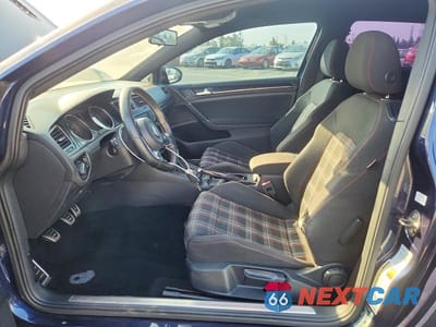 Zdjęcie 7 z 12 samochodu: 2016 VOLKSWAGEN GTI S/SE VIN:3VWYT7AU7GM025597 - miniatura