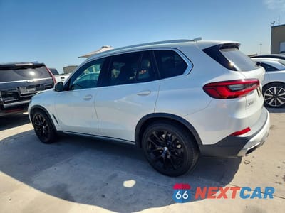Drugie zdjęcie samochodu z przodu: 2019 BMW X5 XDRIVE40I VIN:5UXCR6C55KLL08651 - miniatura