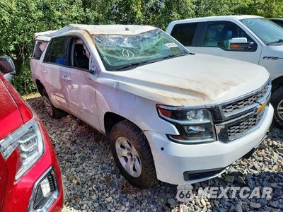 Czwarte zdjęcie samochodu z boku: 2019 CHEVROLET TAHOE K1500 VIN:1GNSKEKC3KR267243 - miniatura