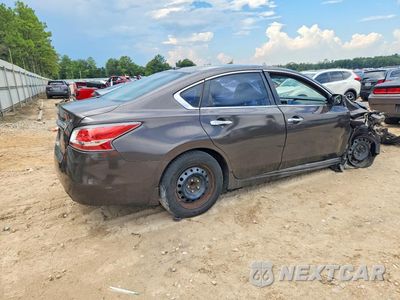 Trzecie zdjęcie samochodu z tyłu: 2015 NISSAN ALTIMA 2.5 S VIN:1N4AL3AP0FN347516 - miniatura