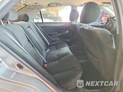 Zdjęcie 10 z 13 samochodu: 2006 HONDA ACCORD LX VIN:1HGCM55476A150122 - miniatura