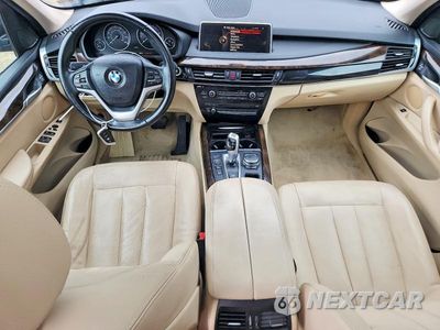 Zdjęcie 8 z 13 samochodu: 2015 BMW X5 XDRIVE35I VIN:5UXKR0C52F0K61594 - miniatura