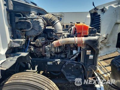 Zdjęcie 11 z 13 samochodu: 2016 PETERBILT 579 SEMI TRUCK VIN:1XPBDP8X2GD371220 - miniatura