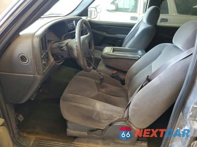 Zdjęcie 7 z 12 samochodu: 2007 GMC NEW SIERRA C1500 CLASSIC VIN:2GTEC13V871167084 - miniatura
