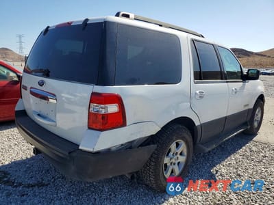 Trzecie zdjęcie samochodu z tyłu: 2007 FORD EXPEDITION XLT VIN:1FMFU15507LA36638 - miniatura