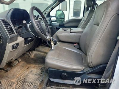 Zdjęcie 7 z 13 samochodu: 2017 FORD F450 SUPER DUTY VIN:1FD0W4GT9HEF40558 - miniatura