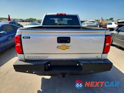Zdjęcie 6 z 12 samochodu: 2018 CHEVROLET SILVERADO C1500 LT VIN:2GCRCRECXJ1100957 - miniatura
