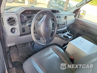 Zdjęcie 8 z 13 samochodu: 2014 FORD ECONOLINE E150 VAN VIN:1FTNE1EWXEDA35042 - miniatura