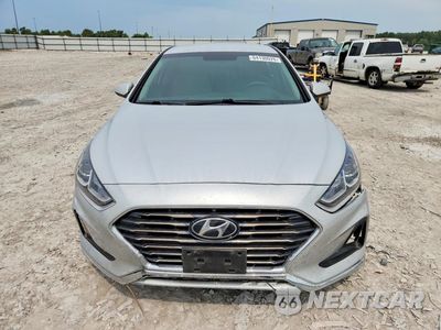 Piąte zdjęcie samochodu w środku: 2019 HYUNDAI SONATA SE VIN:5NPE24AFXKH783425 - miniatura