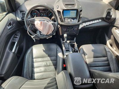 Zdjęcie 8 z 13 samochodu: 2017 FORD ESCAPE TITANIUM VIN:1FMCU9J92HUB97711 - miniatura