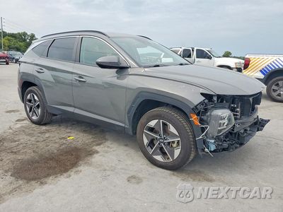 Czwarte zdjęcie samochodu z boku: 2025 HYUNDAI TUCSON SEL VIN:5NMJBCDE5SH495529 - miniatura