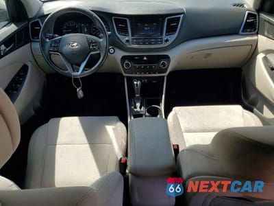 Zdjęcie 8 z 13 samochodu: 2016 HYUNDAI TUCSON SPORT VIN:KM8J33A24GU060519 - miniatura