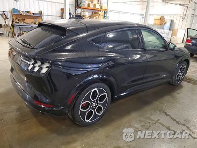Trzecie zdjęcie samochodu z tyłu: 2023 FORD MUSTANG MACH-E GT VIN:3FMTK4SE8PMA06512 - miniatura