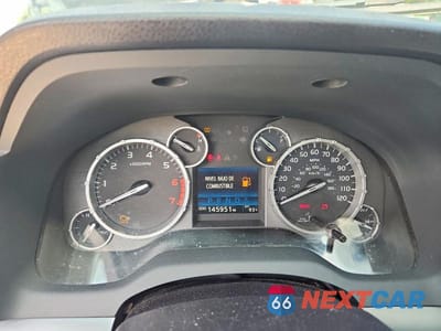 Zdjęcie 9 z 12 samochodu: 2017 TOYOTA TUNDRA PLATINUM VIN:5TFAY5F10HX602670 - miniatura