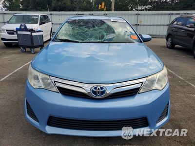 Piąte zdjęcie samochodu w środku: 2012 TOYOTA CAMRY HYBRID LE VIN:4T1BD1FK0CU055942 - miniatura