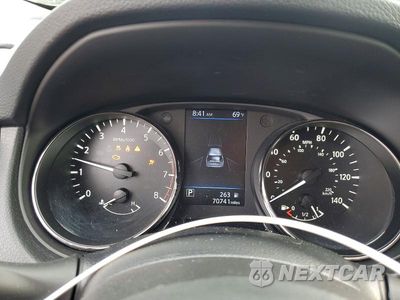 Zdjęcie 9 z 13 samochodu: 2020 NISSAN ROGUE SV VIN:KNMAT2MV4LP524387 - miniatura