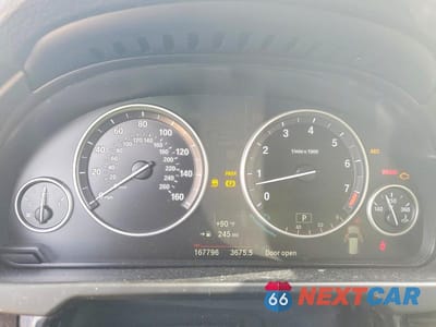 Zdjęcie 9 z 14 samochodu: 2015 BMW X5 XDRIVE35I VIN:5UXKR0C54F0K66540 - miniatura