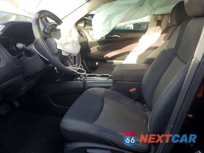 Zdjęcie 7 z 13 samochodu: 2017 NISSAN PATHFINDER S VIN:5N1DR2MN7HC908847 - miniatura