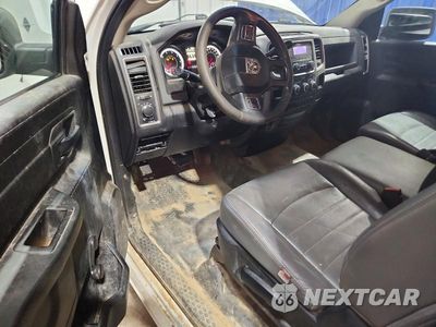 Zdjęcie 8 z 13 samochodu: 2018 RAM 2500 ST VIN:3C6MR4AJ0JG354840 - miniatura