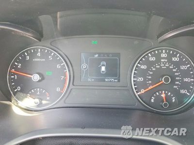 Zdjęcie 9 z 12 samochodu: 2018 KIA OPTIMA LX VIN:5XXGT4L32JG193903 - miniatura