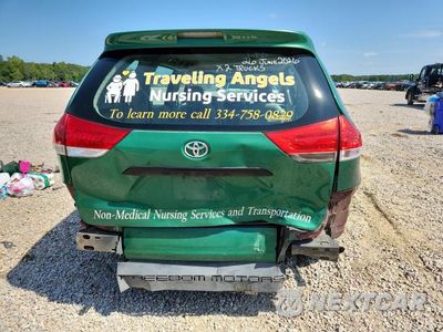 Zdjęcie 6 z 14 samochodu: 2013 TOYOTA SIENNA VIN:5TDZK3DC3DS335859 - miniatura