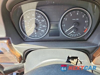 Zdjęcie 9 z 12 samochodu: 2006 BMW 330 I VIN:WBAVB33546PS19419 - miniatura