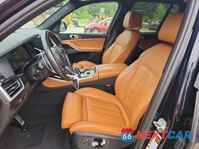Zdjęcie 7 z 12 samochodu: 2021 BMW X5 XDRIVE45E VIN:5UXTA6C09M9F27286 - miniatura