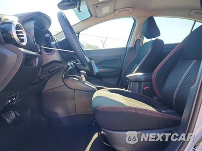 Zdjęcie 7 z 13 samochodu: 2025 NISSAN VERSA SR VIN:3N1CN8FV4SL889328 - miniatura